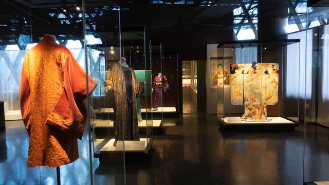 Exposition Kimono au Musée du Quai Branly смотреть онлайн