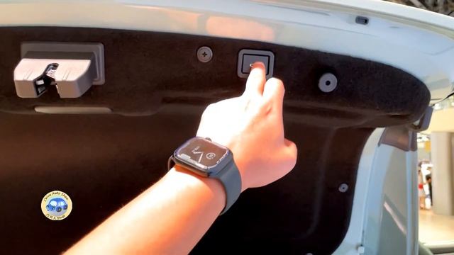 2023 Changan Huawei Avatr 11 EV Walkaround—2023 Shanghai Motor Show смотреть онлайн