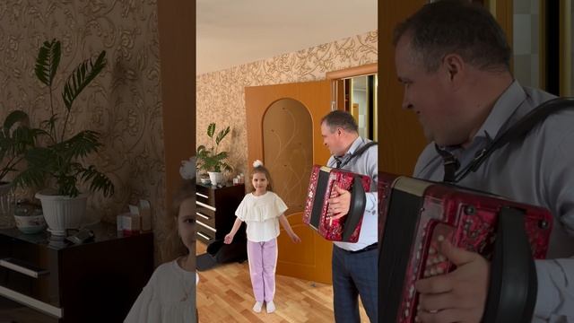 Поздравляет деда смотреть онлайн