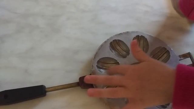 Леденцы ? на палочке в домашних условиях. Форма для орешков.рецепт леденцов из сахара. смотреть онлайн