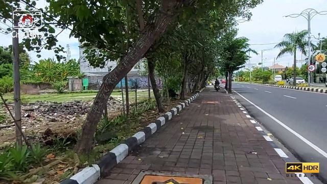 Walking, through the streets of Bali, is an enjoyable, journey, #citylights #city_lights смотреть онлайн