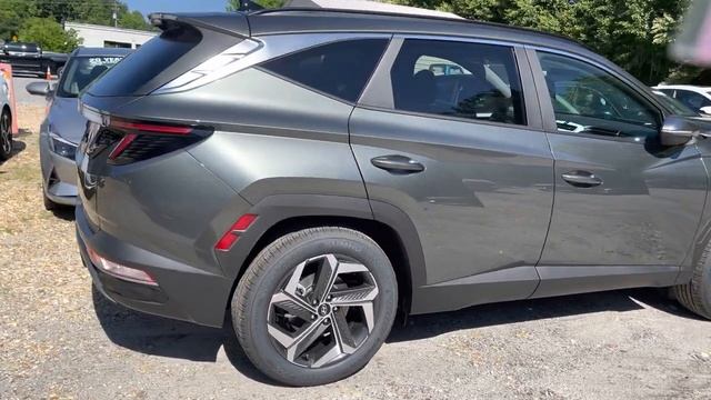 Amazon Gray: 2022 Hyundai Tucson Limited смотреть онлайн