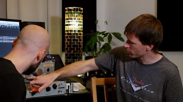 DIY-2A Compressor | Markus Orthaber Interview смотреть онлайн