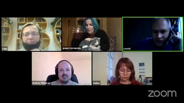 Всё дело в лапках: как стать успешным блогером вместе со своим котом? | Онлайн-дискуссия смотреть онлайн