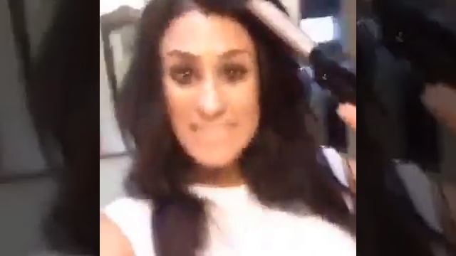 Почему нельзя петь с плойкой для волос)) смотреть онлайн