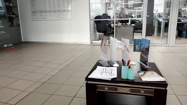 Новая Лада Веста сгорел щиток приборов приехал к дилеру на ремонт смотреть онлайн