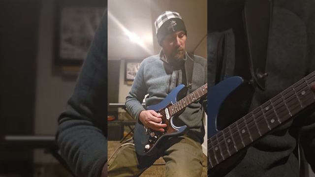 Cliffs of dover intro with my new Ibanez Prestige AZ2204N Prussian Blue Metallic. смотреть онлайн
