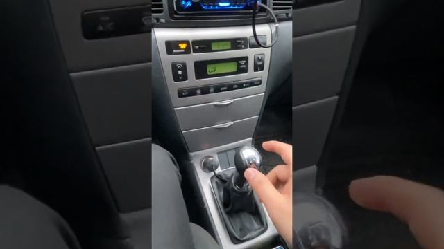 Toyota Corolla e120 1.4, проблема с МКПП смотреть онлайн