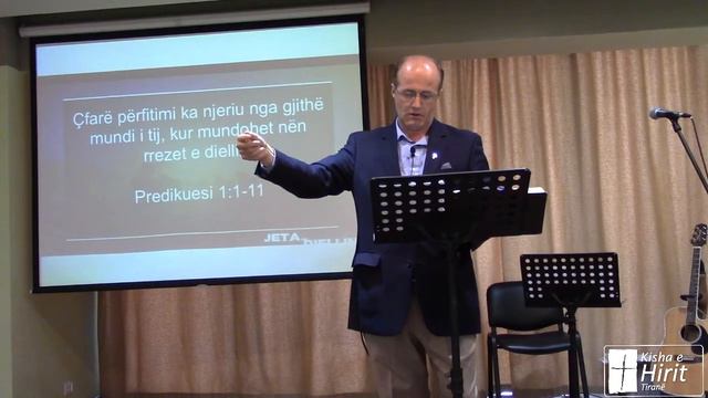 Jeta mbi diellin Predikuesit 1:1-11 (17 Qetshor 2018) смотреть онлайн