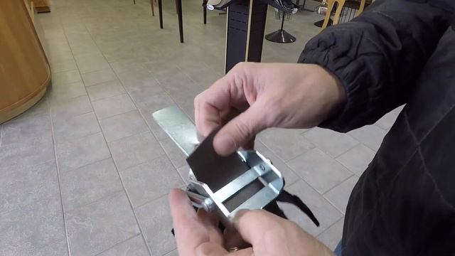 How to Re-thread Hyde Drift Boat Tie Down Strap смотреть онлайн