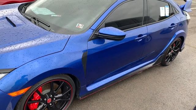 Why the TOYOTA YARIS is better than a HONDA CIVIC TYPE R... смотреть онлайн