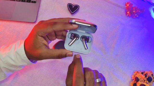 OnePlus buds pro vs OnePlus buds ? | review in hindi | Best TWS wirless Earbuds? हिंदी मे ⚡⚡ смотреть онлайн