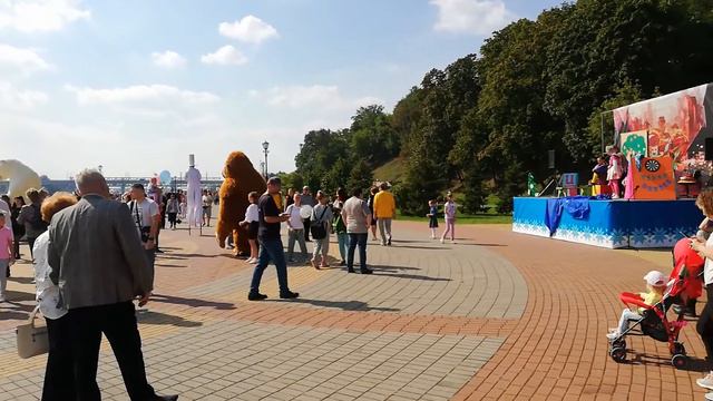 Праздничная программа ведущих творческих коллективов ДК города Гомеля. смотреть онлайн