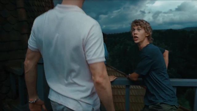 Aliens in the attic- The aliens controlled Ricky to attacked Tom and Jake смотреть онлайн