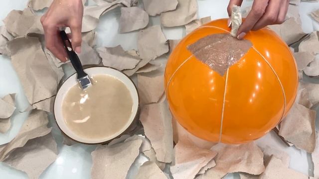 Тыква Папье маше своими руками на Хэллоуин смотреть онлайн