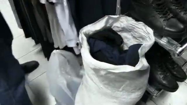 Контрафактная одежда смотреть онлайн