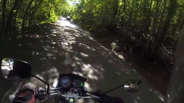 Обзор мотоцикла Bajaj V15. Тест-драйв и сравнительный тест динамики разгона смотреть онлайн