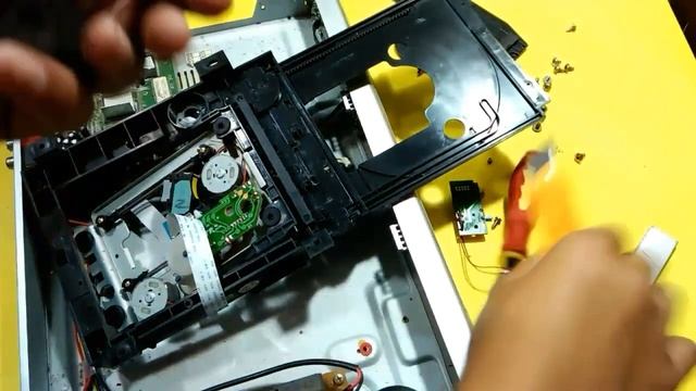 What are the useful things in an old CD /dvd player смотреть онлайн