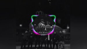 MACAN - Май