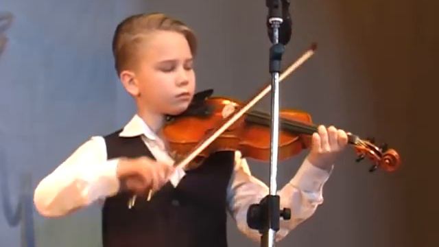 Ф. Шуберт "Пчелка" Чешуин Сергей, 10 лет смотреть онлайн