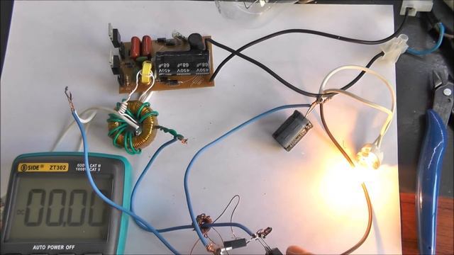 Пробуем выпрямлять напряжение с помощью транзисторов, простые схемы включения смотреть онлайн