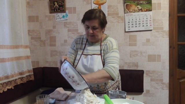 ТУШИМ КАРТОШКУ / ПЕЧЕМ КОРЖИКИ / ДОМАШНИЙ УЖИН / Александр и Лидушка смотреть онлайн