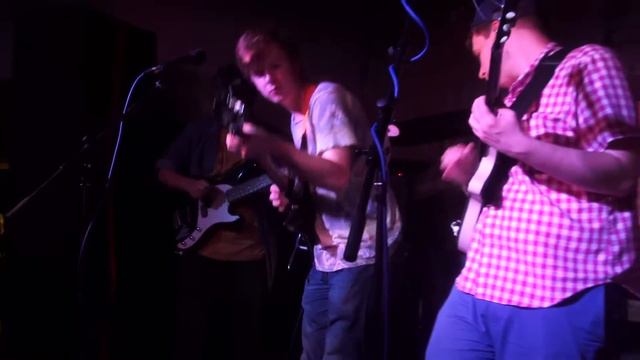 Beach Demons @ "Атмосферное давление", ДИЧ смотреть онлайн