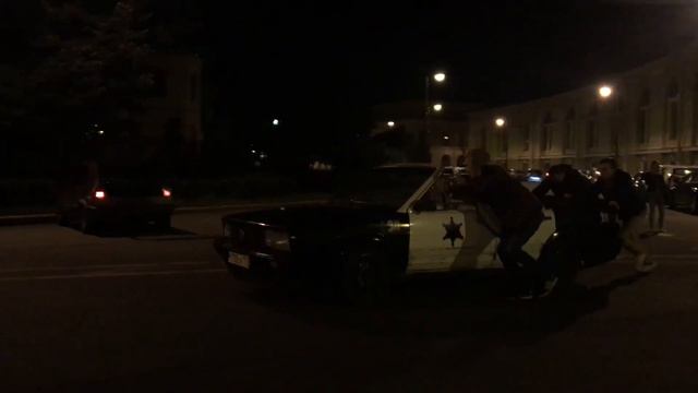 КАБРИОЛЕТ НА МИНИМАЛКАХ | Конец истории смотреть онлайн