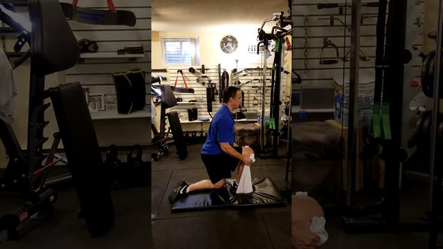 Towel Hammer Curl, Isometric смотреть онлайн