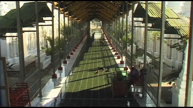 Mandalay (Myanmar) Vacation Travel Video Guide