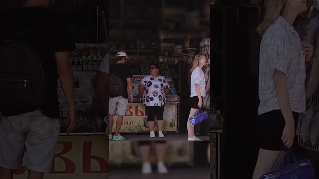 Пришёл к бабушке за лечебными травами #бокс #метро #пранк #рынок #бабушка #травы #смех #приколы смотреть онлайн