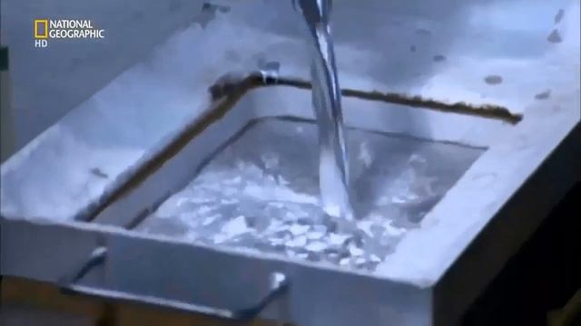 Lexus LFA - SuperCars Megafactories (Nat Geo) смотреть онлайн