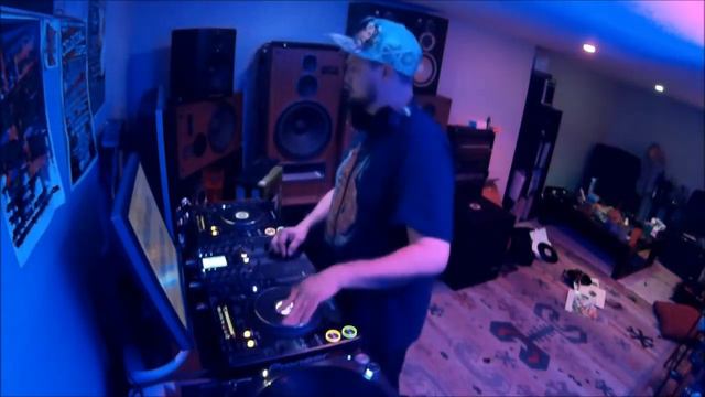 2017 BASS House and G House Mix - Sirkit Br8ker (Bass|Ghetto|Gangster|Funk|Jackin) смотреть онлайн