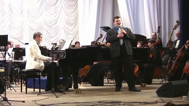 «Бирюсинка», стихи Льва Ошанина, музыка Эдуарда Колмановского, поёт Антон Малышев смотреть онлайн