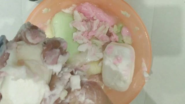 Soaked soap. The soap lay in the water for a week. Relaxing sound🔊🔊🔊. No talking. Размокшее мыло. смотреть онлайн