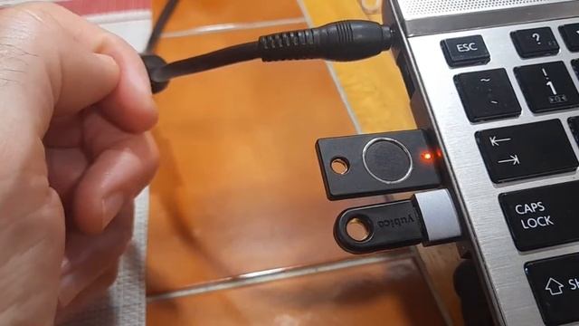 Part 1 Yubikey Biometric Key Problems (Blinking Orange) смотреть онлайн