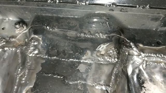 Мои сварочные швы точками под углекислотой #ЛадаЛасточка смотреть онлайн