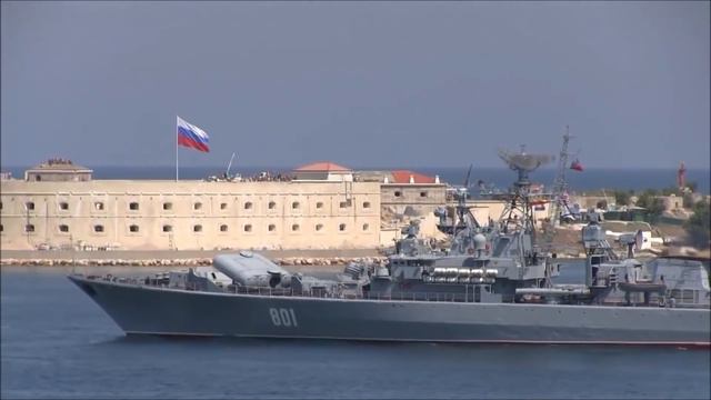 Неудачный пуск ракеты на параде в Балтийске в честь дня ВМФ смотреть онлайн