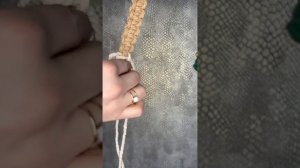 Один из способов нарастить короткий шнур #макраме #macrametutorial