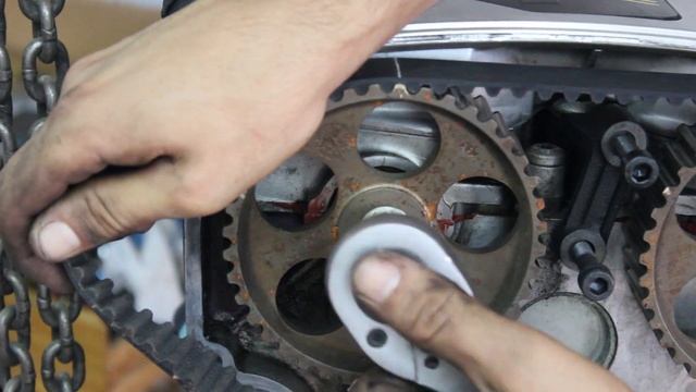 ☝?Como CAMBIAR la CORREA de DISTRIBUCIÓN☝?|CAPITULO 6|?✔Restauración Casera Clio 16v✔? смотреть онлайн