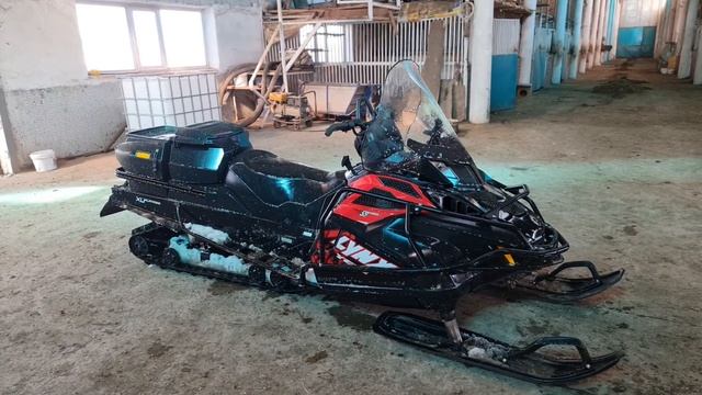 Спасли одну из наших лошадей лошадь/ Начинаем готовить поля к сезону 2022/ Семейная ферма в деревне смотреть онлайн