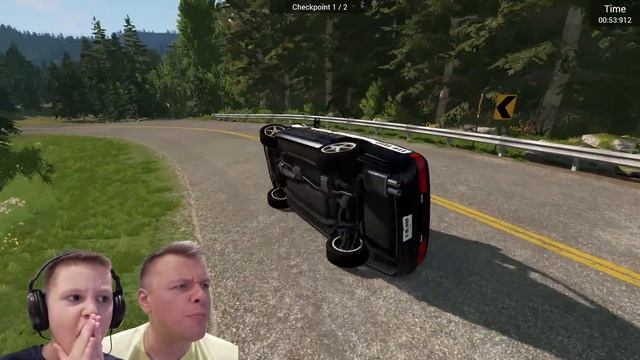 ПОГОНЯ Полицейская ДОГНАЛИ Грузовик ИГОРЬ и ПАПА играют ЗА ПОЛИЦИЮ смотреть онлайн