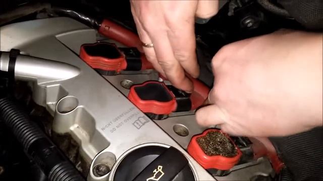 #043(1) снятие катушек зажигания на Audi ,VW смотреть онлайн