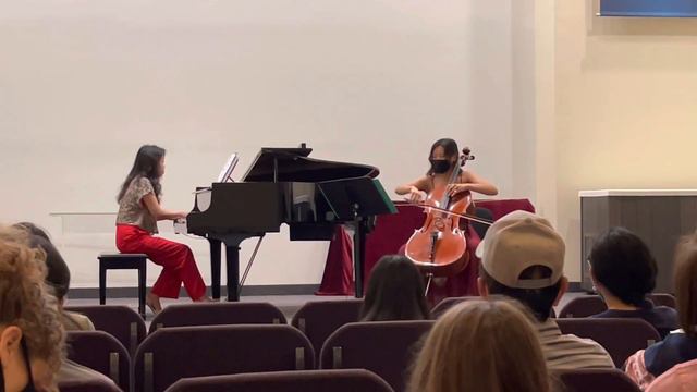 Rondo by Breval , Isabelle Pan ( cellist), dr. Camille Fu ( pianist) смотреть онлайн