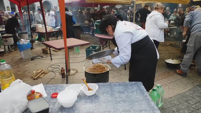 Фестиваль «постной кухни» в «Кремле в Измайлово» (02.04.2023) смотреть онлайн