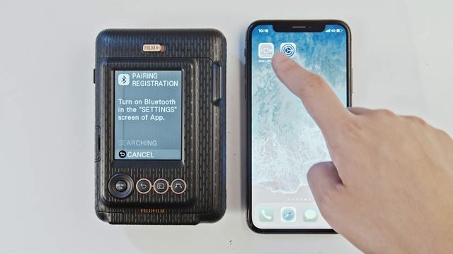 How to pair smartphone to instax mini LiPlay iOS ver. / FUJIFILM смотреть онлайн