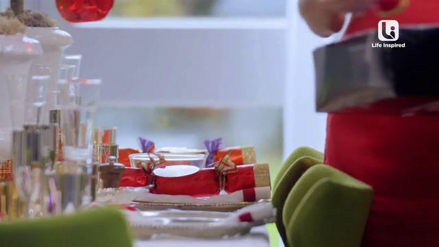 Alex Polizzi Christmas Fix Promo смотреть онлайн