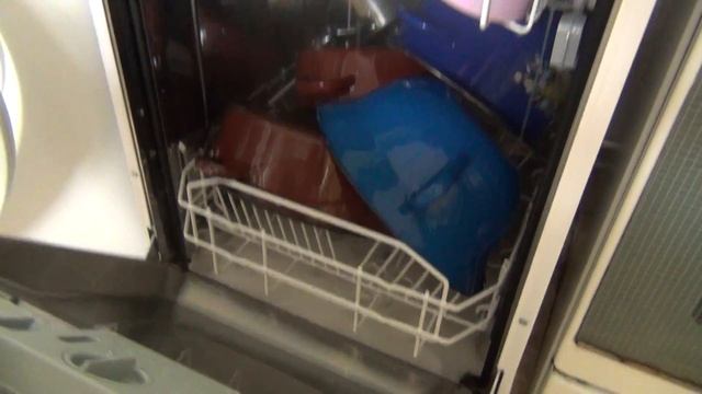 Dishwasher Indesit DSG263EU part3/4 смотреть онлайн