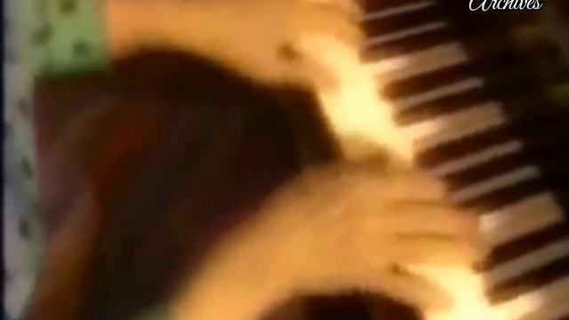 Elza İbrahimova - Gözlərimdən çəkilmə смотреть онлайн