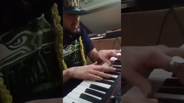 JUNO-G choppzmofoco@BANDLAB.COM смотреть онлайн